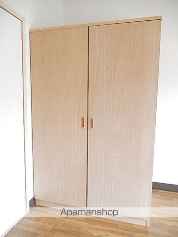 ミーテルーチェ坪井の内装写真