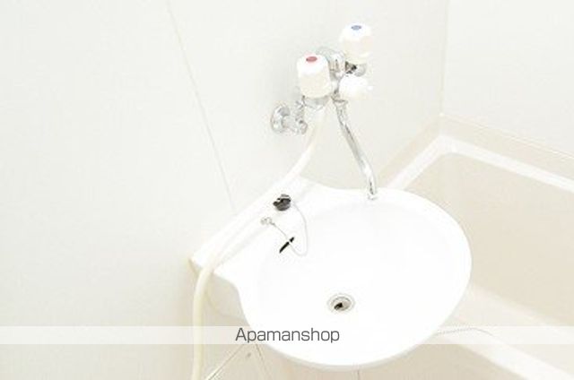 レオパレスグレイスコート六番館の内装写真