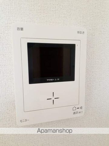 レジデンス別所の玄関写真