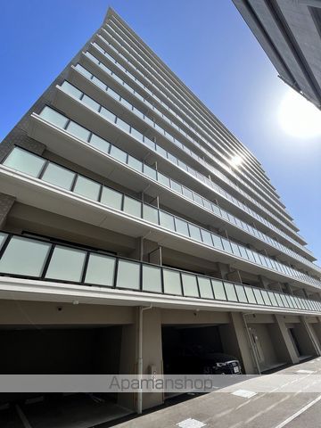 ヴェリテ大阪福島の外観写真