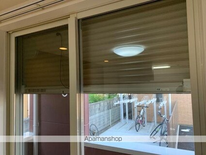 カトルカール[1R/35.82m2]の玄関