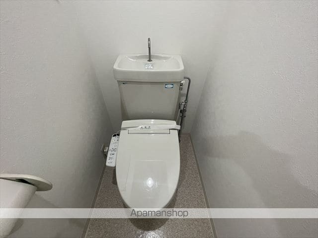 ミールズ江坂の内装写真