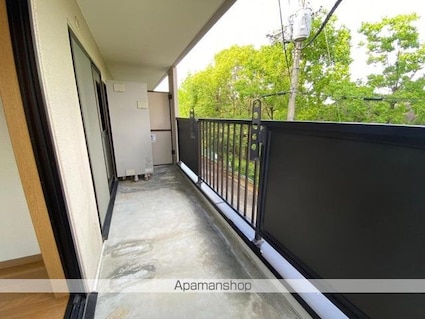 香川県高松市今里町１丁目[2DK/42.42m2]のバルコニー