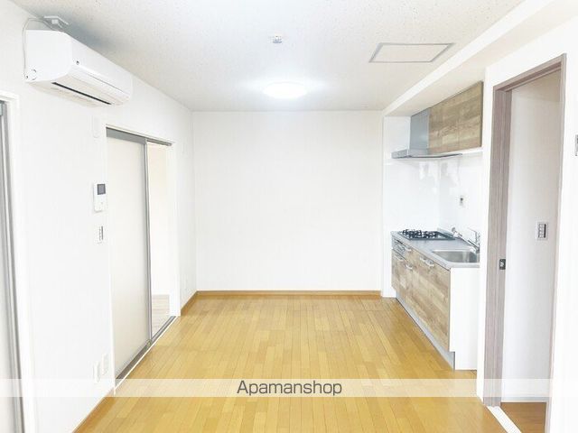 コンフォート緑井の内装写真
