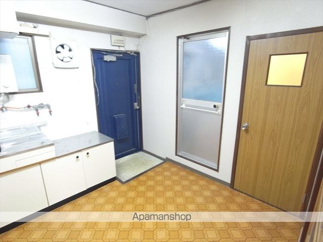八瀬ロイヤルハイツの内装写真