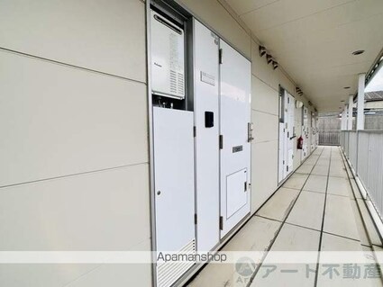 レオパレスブランはじめ[1K/22.7m2]のエントランス2