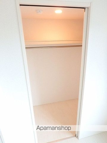 POSITANOW18の内装写真