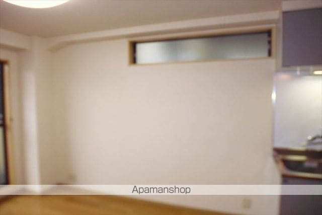 レジデンス上町の内装写真