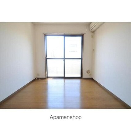 エステート千歳烏山[1R/19.87m2]のリビング・居間1