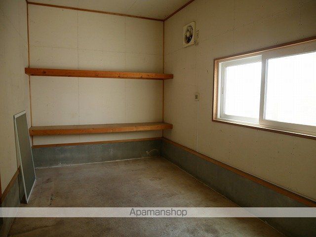 岩見沢市 2階建 築34年の内装写真