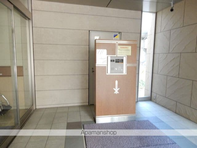 ヴェルビュタワー琴似の玄関写真