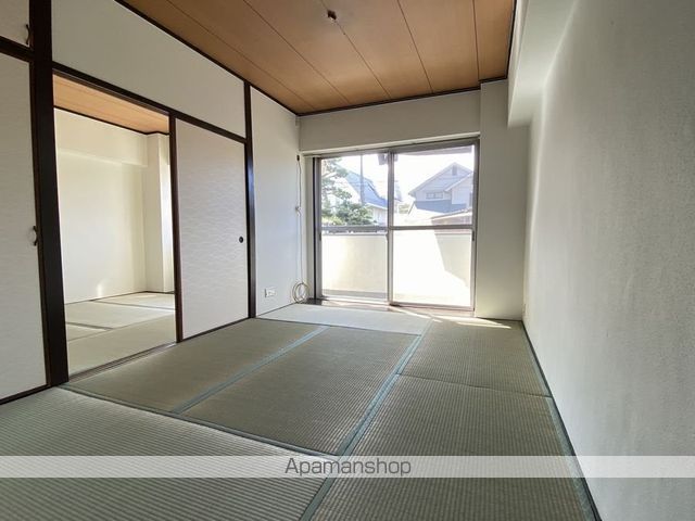 山埜マンションの内装写真
