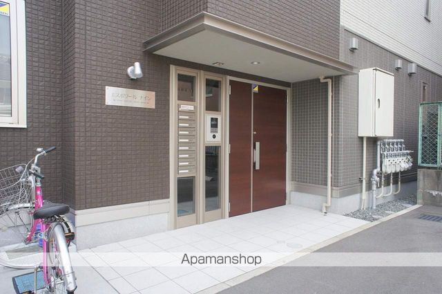 エスポワールナインの玄関写真