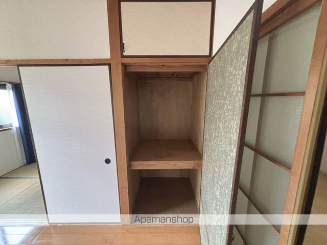 KIハイツB棟の内装写真