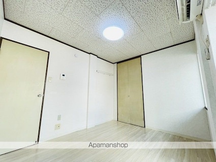 グランコート[1K/18.04m2]の内装1