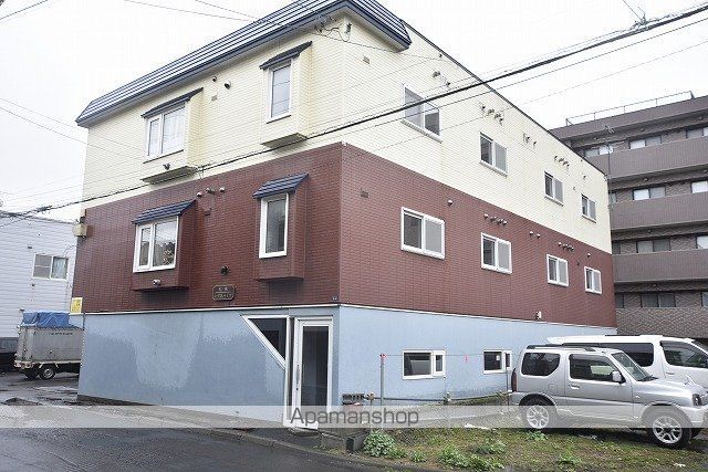 札幌いずみハイツの外観写真