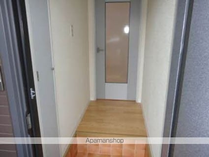 長野県松本市井川城２丁目[2LDK/57.15m2]の玄関
