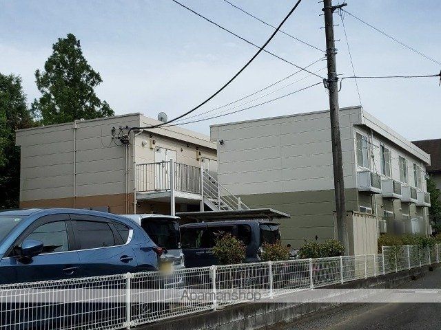 レオパレス卯月 2003の外観写真