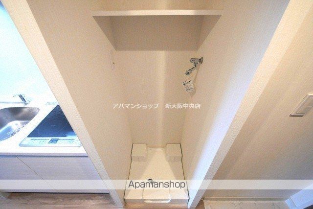 ファーストフィオーレ江坂ウエストの内装写真