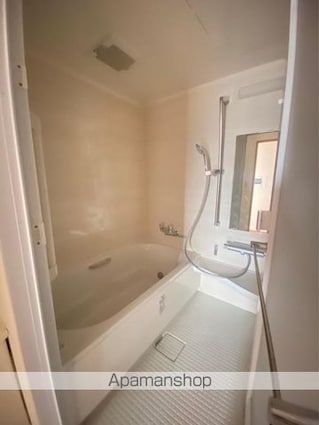 アルファステイツ三条[3LDK/75.3m2]のバス