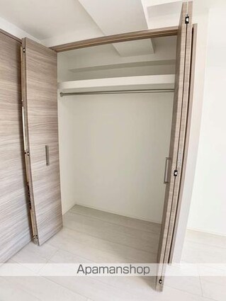 グランカーサ住吉[1K/25.6m2]の収納