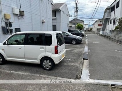 ライブリーハイム　ミーサ　Ｂ棟[3DK/54.39m2]の駐車場