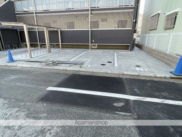 エスコルトの外観写真