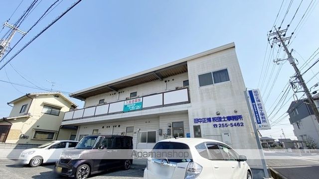 田中コーポの外観写真