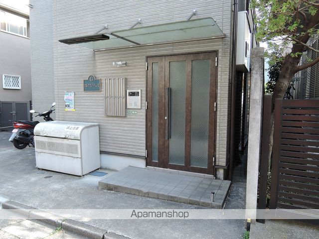 グルクスハイムIIの玄関写真