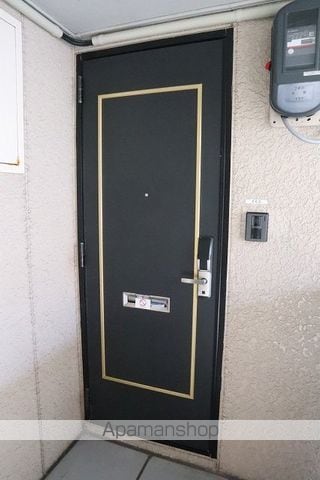 コーポビューラー IIIの玄関写真