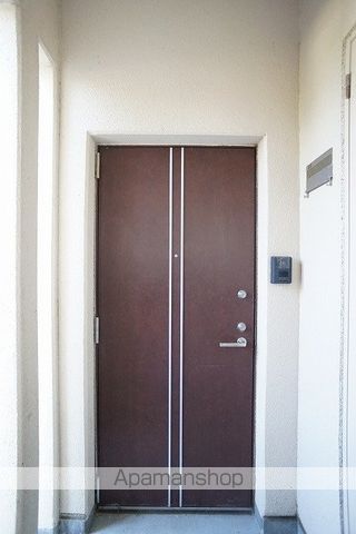 エクランの玄関写真