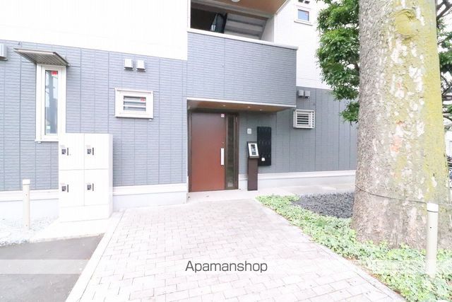 ファインカシワの玄関写真