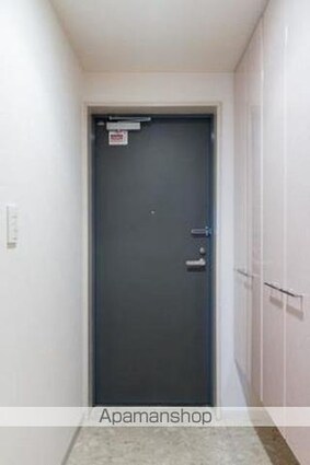 千葉県市川市妙典４丁目[2LDK/59.88m2]の玄関