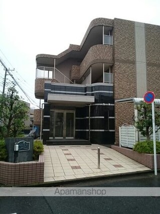 モデラート[1K/30.96m2]のエントランス