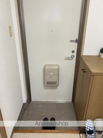 ベロウ中央の内装写真