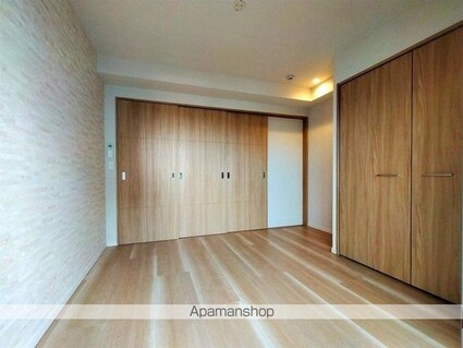 ＧＯＬＤ　ＷＩＮＧⅡ[1LDK/50.52m2]の内装2