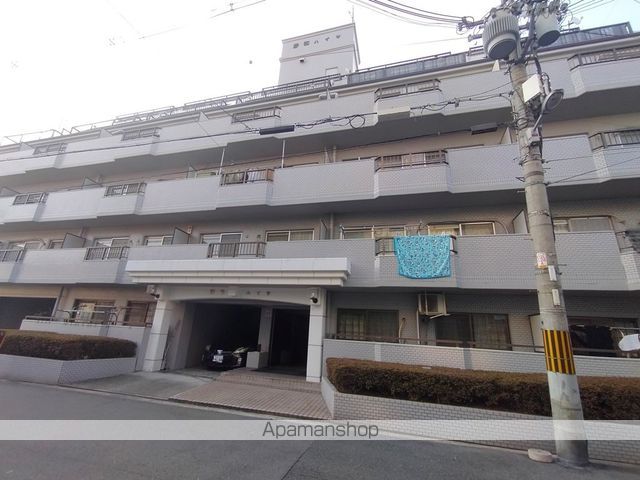 静和ハイツの外観写真