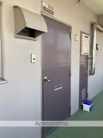 コーポタケショウの玄関写真