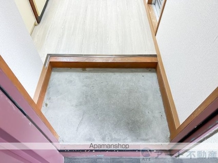 サントピア山越[1K/23.14m2]の玄関