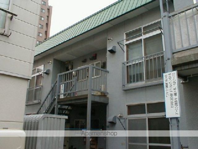 不二マンションの玄関写真