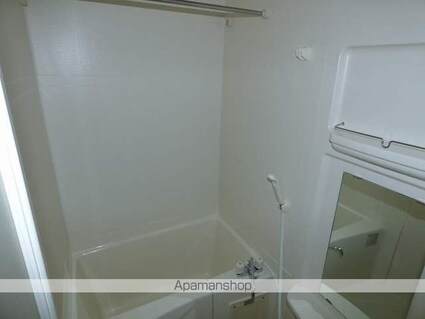 Ｊｅ　ｌｅ　ｐｒｅｎｄｓ　（ジュルプラン）[1K/34m2]のバス