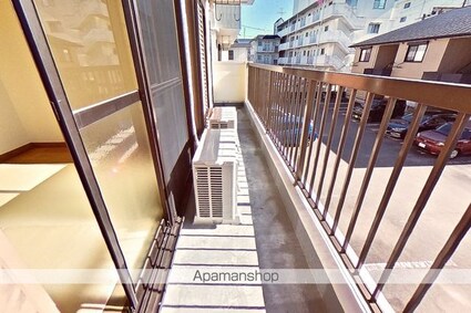 久保ハイツ　Ⅱ[3SDK/83.04m2]のバルコニー