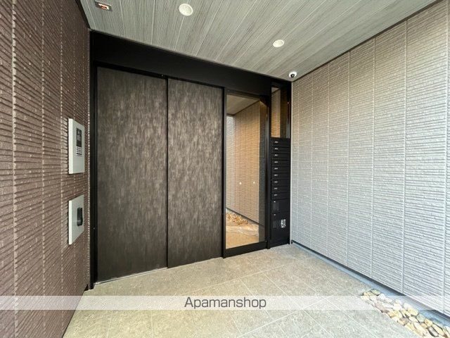 シャーメゾン コンフォルタの玄関写真
