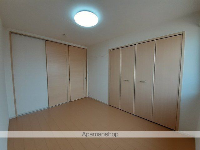 ダンデライオン 弐番館の内装写真