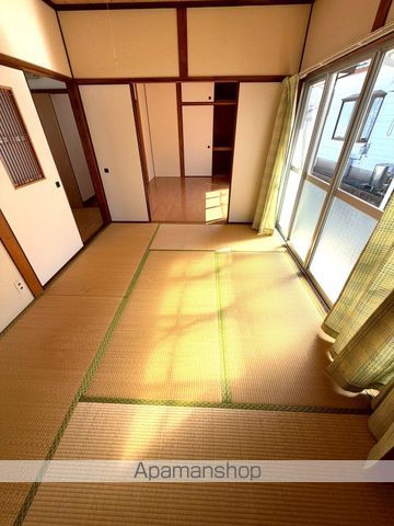 恒久6丁目日高貸家の内装写真