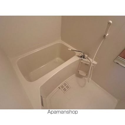 ｌｉｖｅ　ａｄｏｎｉｓーⅡ[1K/30.94m2]のバス