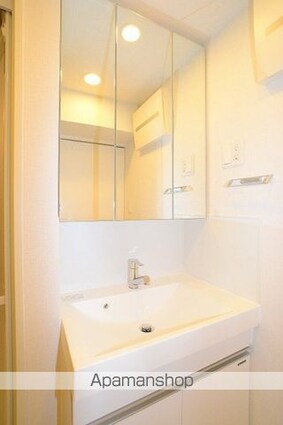 東京都台東区蔵前１丁目[1LDK/44.96m2]の収納2