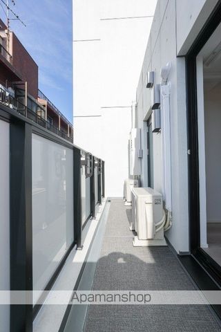 ドゥーエ日暮里IIIの内装写真
