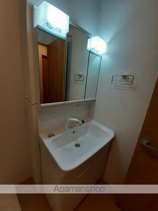 ルナクレシェンテ　Ⅱ[2LDK/62.09m2]の洗面所