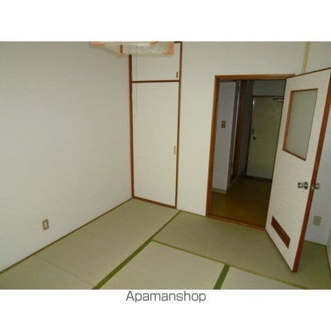 レディースクラウンの内装写真